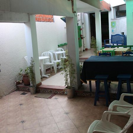 Hostal Los Aventureros Santa Cruz de La Sierra Extérieur photo