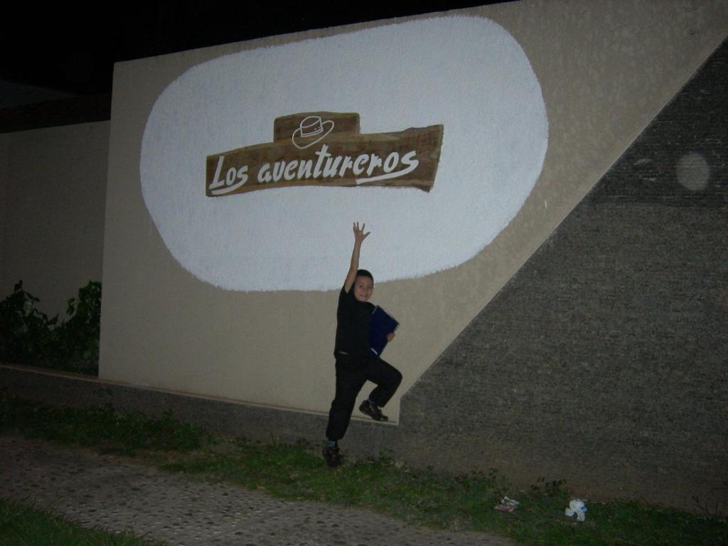 Hostal Los Aventureros Santa Cruz de La Sierra Extérieur photo