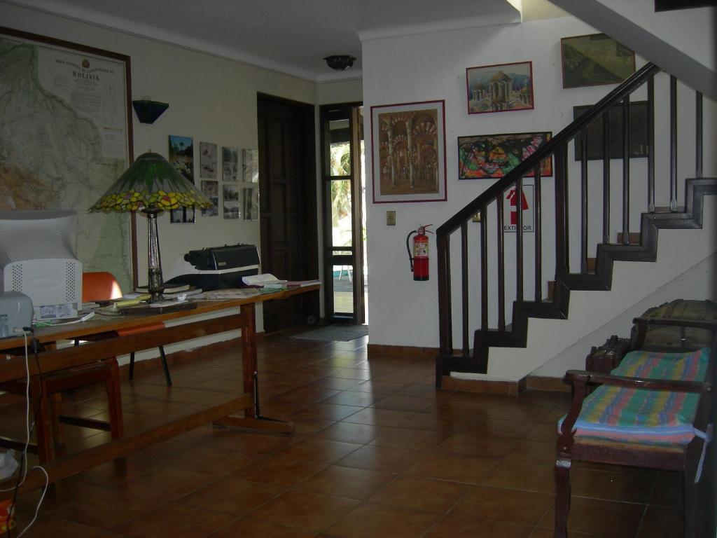 Hostal Los Aventureros Santa Cruz de La Sierra Extérieur photo