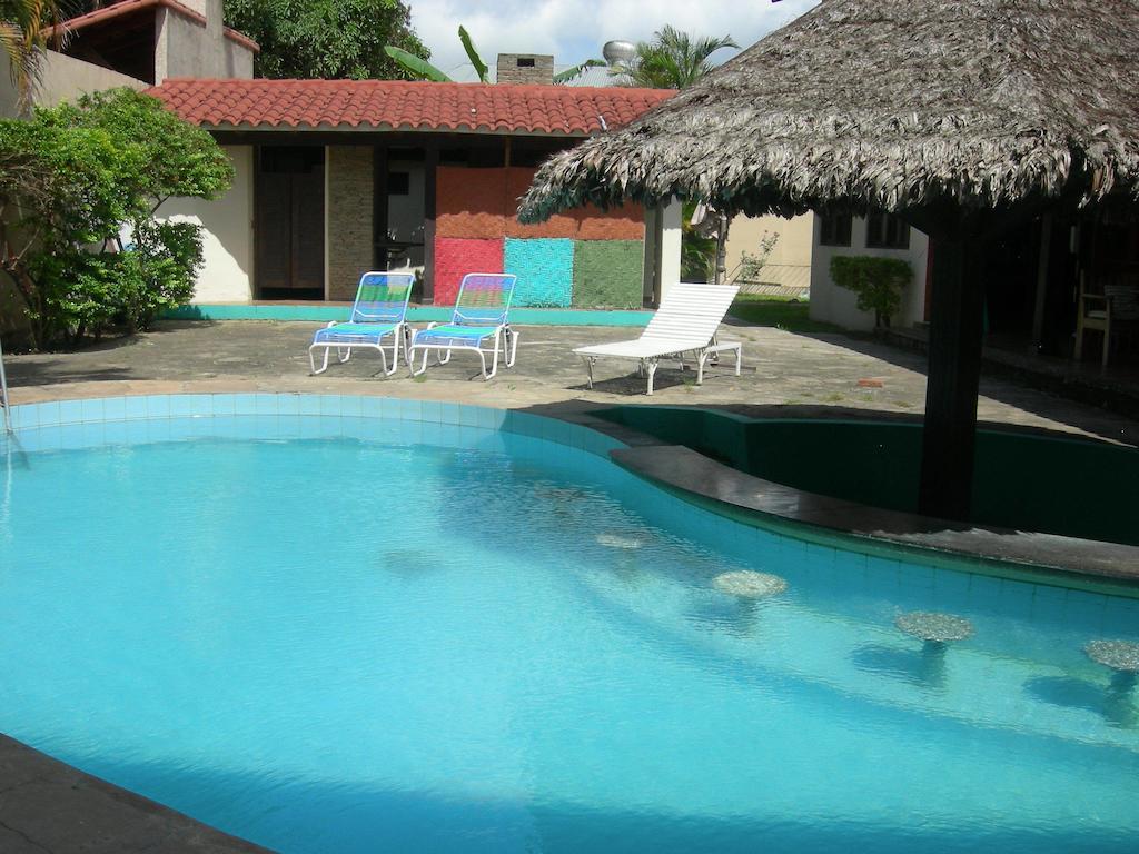 Hostal Los Aventureros Santa Cruz de La Sierra Extérieur photo