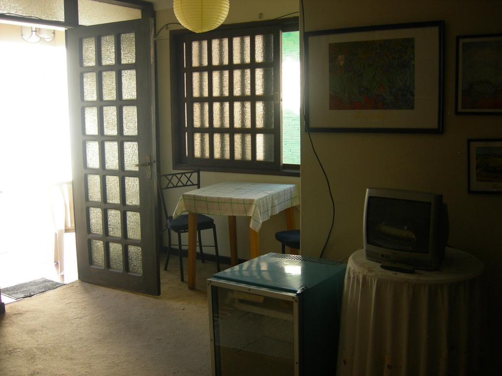 Hostal Los Aventureros Santa Cruz de La Sierra Chambre photo
