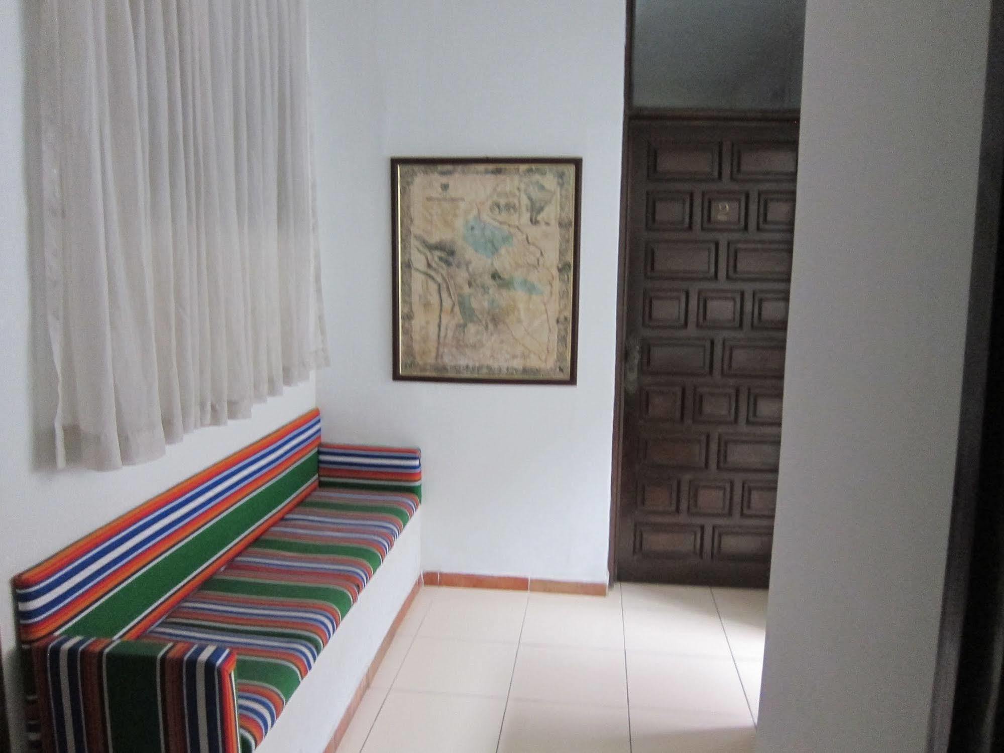 Hostal Los Aventureros Santa Cruz de La Sierra Extérieur photo