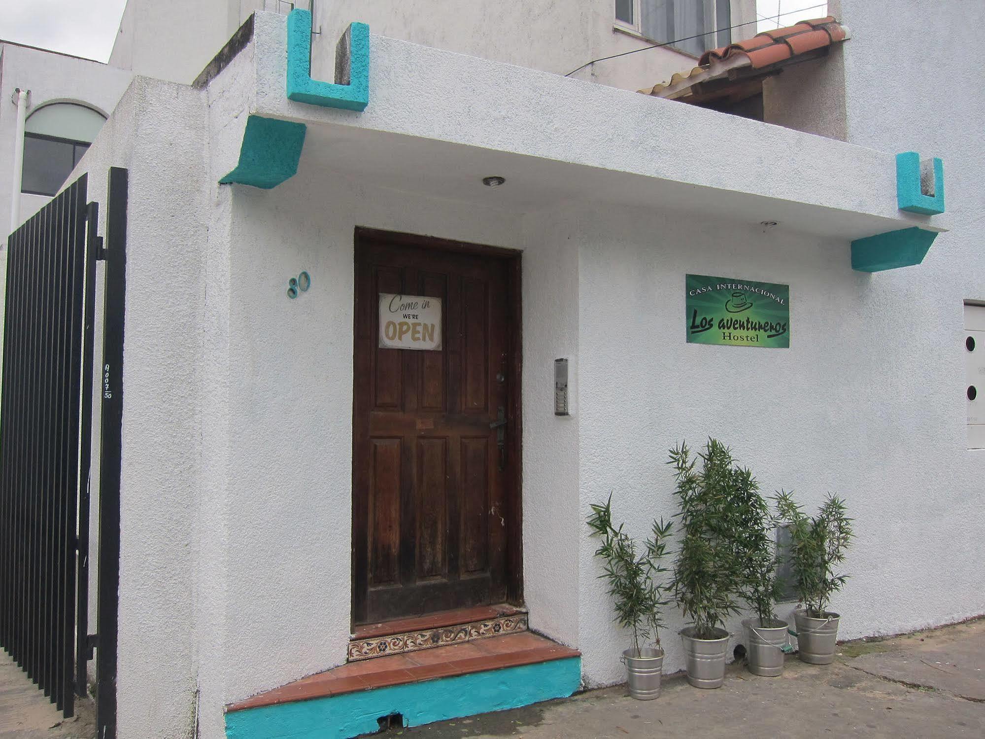 Hostal Los Aventureros Santa Cruz de La Sierra Extérieur photo